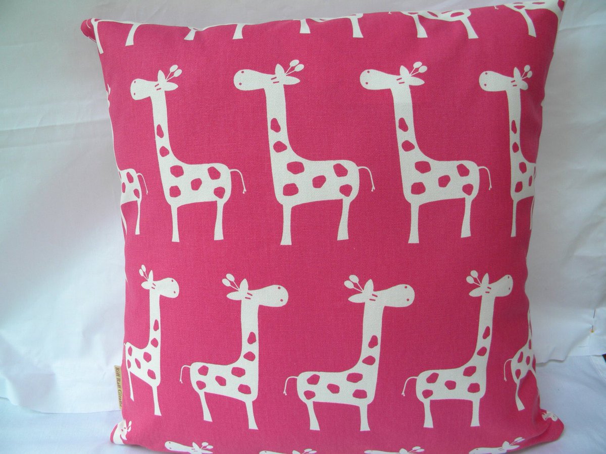 RaffLady's tweet photo. Thankful for the time spent with family. Just a few sale days left 25% off qualified purchase.
 #etsy #giraffe #pillow cover #gift https://t.co/hIZV0RFKMS https://t.co/hVJPFuDB6r