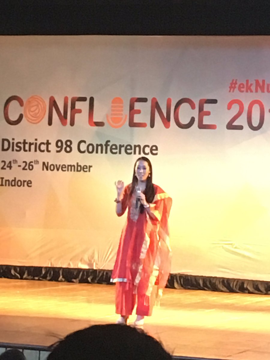 Suman_Kher's tweet photo. Day 3 of Confluence 2017 starts with a session with the stunning @josephineylee - even more stunning in ethnic wear!! @Indore2017 #Toastmasters #EkNumber https://t.co/igcj1HpbxC