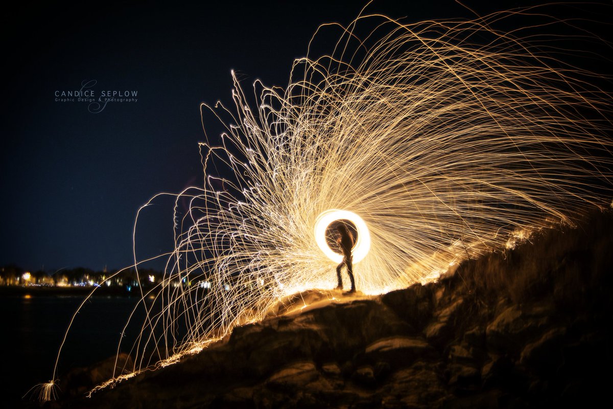 CSCREATES's tweet photo. We #collaborate so well together 
#nikon #d5300 #nikonphotography #nikonphoto #longexposure #steelwool #Newengland #nightphotography #nightlife #salem #massachusetts #citylights #csgraphicdesign #candicesgraphicdesign #freelance #photochallenge #photography #graphicdesign https://t.co/ZHCZeNFIGX