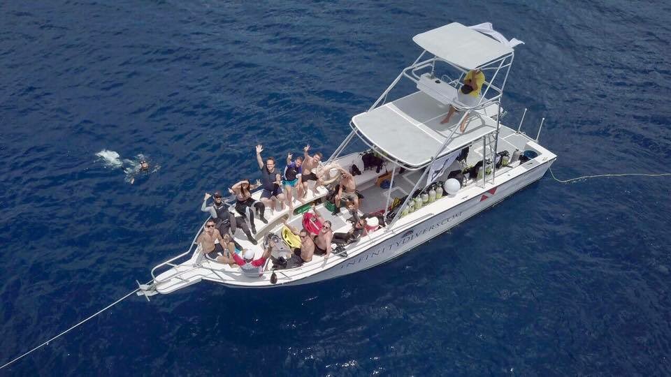 tgiroatan's tweet photo. #tgidiving#roatan#scubadiving# https://t.co/dLtBkfDv4A