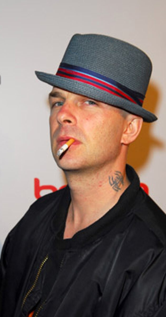 Happy 52nd birthday to Tim Armstrong of the band Rancid !!! 