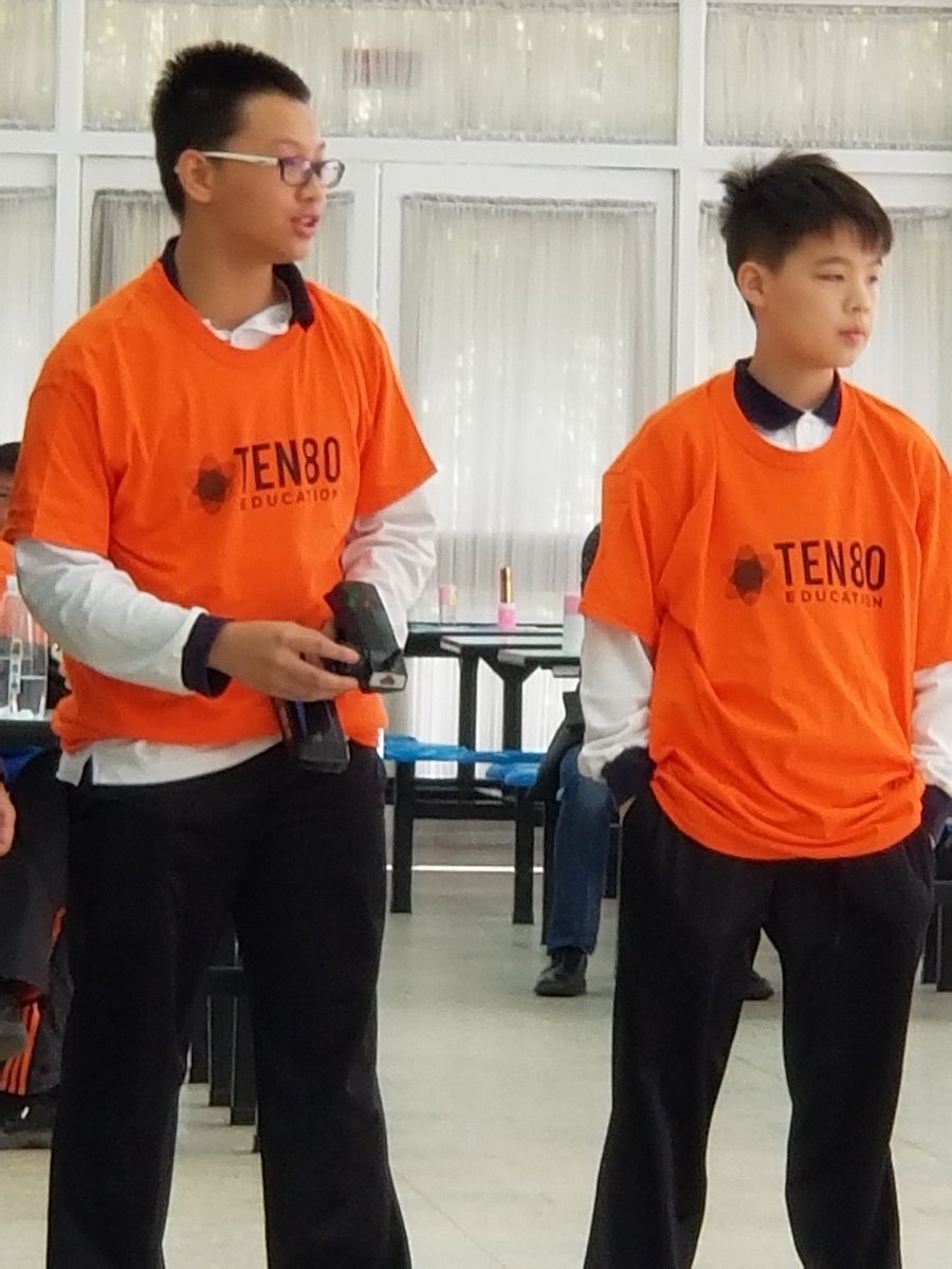 Ten80Ed's tweet photo. Chinese teachers & students from Shanghai International Baccalaureate Schools say, “there is so much more to this racing thing than we imagined. STEM APPLIED.” #Ten80Ed #China #STEM #STEMPartners #CTEQ #NationalSTEMLeague https://t.co/wEcqFdPVfI
