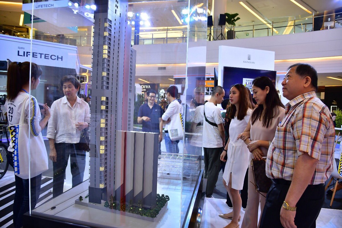 SansiriPLC's tweet photo. ห้ามพลาด! กับ Hot Deal และการจับฉลากรางวัลพิเศษ รวมถึงโปรโมชันสุดพิเศษส่งท้ายปี วันสุดท้ายแล้ว! ในงาน Sansiri Life Comes Home 2017 ที่แฟชั่นฮอลล์ ชั้น 1 สยามพารากอน
ลงทะเบียนรับสิทธิพิเศษได้ที่ https://t.co/8Ei8yP6G9Q #LifeComesHome2017 https://t.co/UHQk30APvp