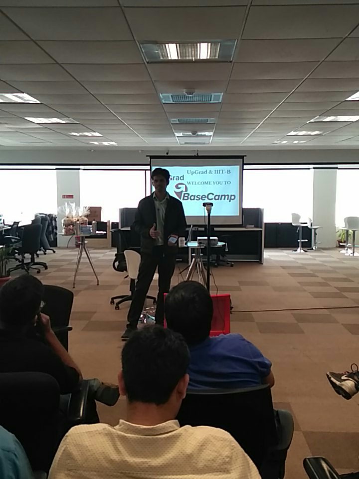 upGrad_edu's tweet photo. We start off with Deepak, Product Manager at UpGrad talking about the UpGrad learning experience and the current Data Science industry.
#UpGrad_edu
#upgradbasecamp
#DataScience
#Mumbai https://t.co/RPNCH7gjKA