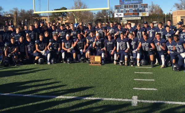 kpreps's tweet photo. Sabetha rides its defense to Class 3A state title https://t.co/srhokDSbO9 @Kpreps #Kpreps @sportsinkansas https://t.co/q6eq9goMIn
