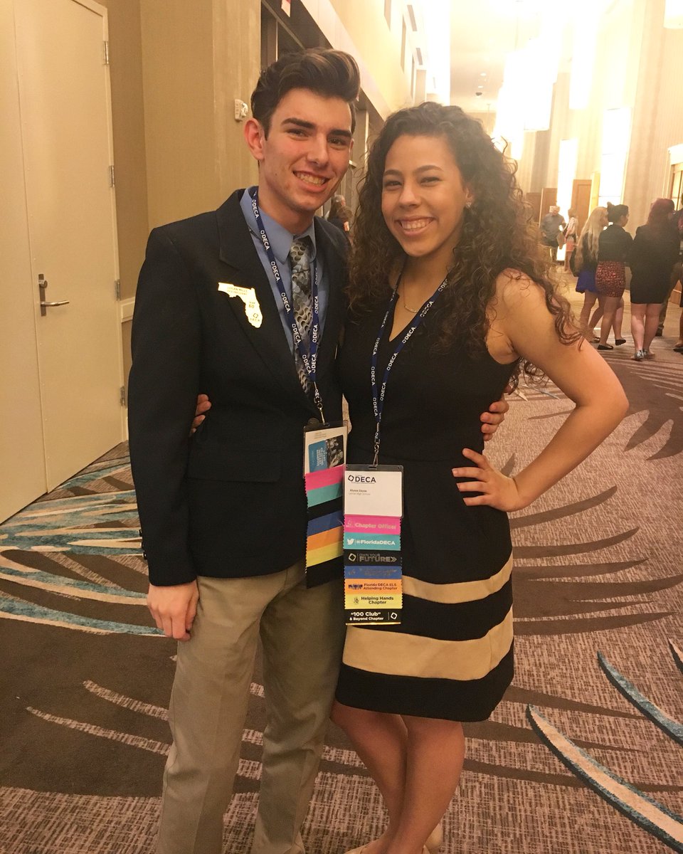 LymanDECA's tweet photo. Day 26: Logan Mills and Alyssa Zayas presenting their Learn and Earn Project at last years States CDC π«π #DECAMonth #decamonthchallenge #limitless https://t.co/L1J1wY850U