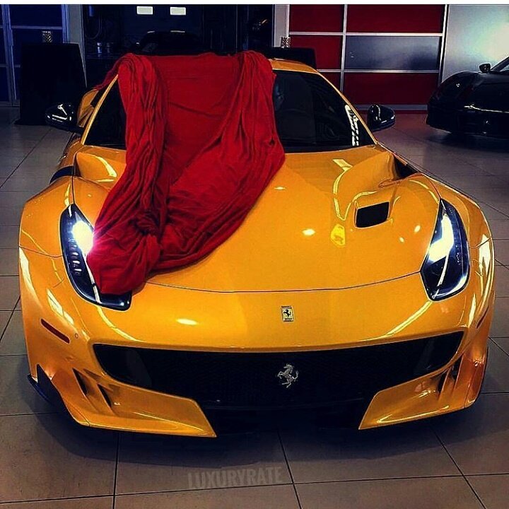 million_dimes's tweet photo. Success parners up with class .
.
.
#success #speed #Motivation #motivationalquote #supercars #money https://t.co/P0Zr6fckec