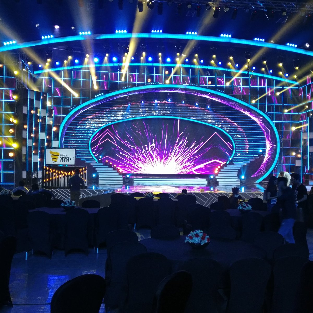 AllHeartFC's tweet photo. Don't forget to watch Indian Sports Honours Today on @StarSportsIndia at 5pm and 10pm. 
@IndSportsHon 
#Bluerising https://t.co/eZlR8vvDCU