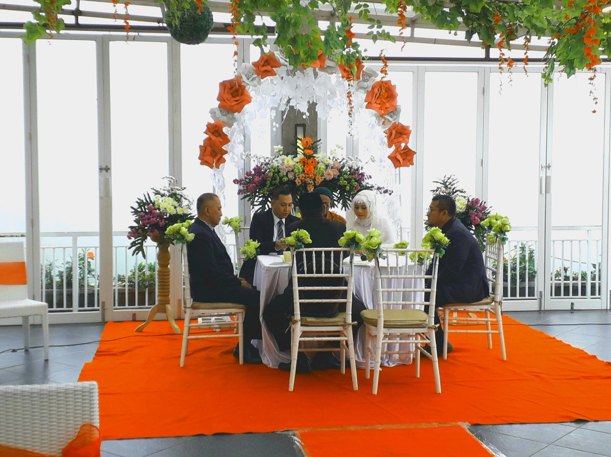 PONDOK PANORAMA 
Happy Wedding to Mrs Anin &amp; Mr Clint
#umbulsidomukti
#umbulsidomuktisemarang #wisatahits #wisatajateng #wisata #wisataindonesia #mytripmyadventure #lfl #pesonaindonesia #hitssemarang #kabsemarang #amazingplaces #kemenpar #pondokpanorama #pondokkopi