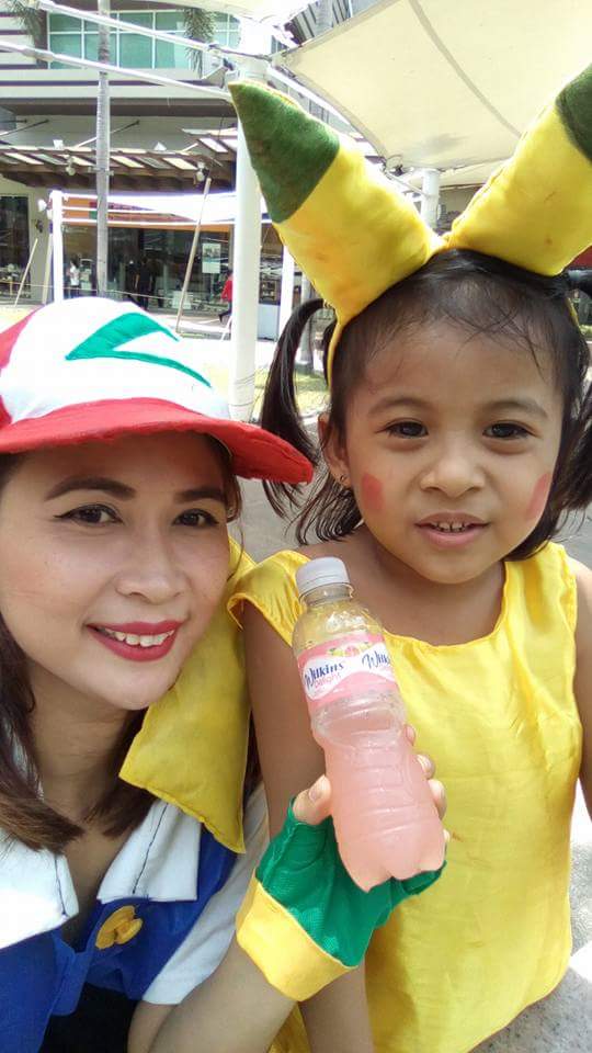 JeanRicamata's tweet photo. @WilkinsPH @mateoguidicelli HEY @mateoguidicelli can my little Pikachu and I invite you to sit and drink @WilkinsPH  for a while. 😊
#AddColorToLife https://t.co/xU5yA2AooV
