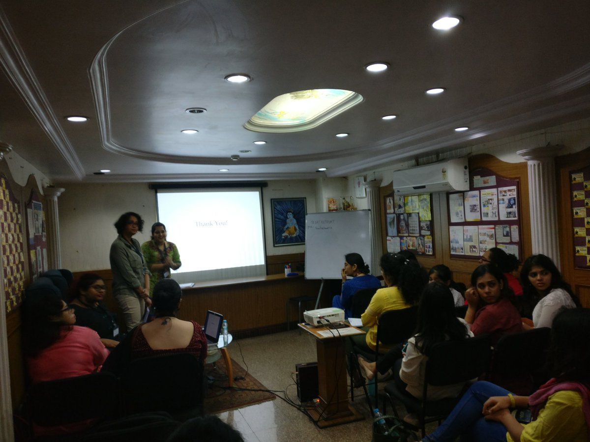 inhouseconomist's tweet photo. How does #socialanxiety correlate with #personality traits among #Indian students? @RuheeContractor presents some primary research @monkprayogshala #seminar2017 https://t.co/Is9Qgf66ea