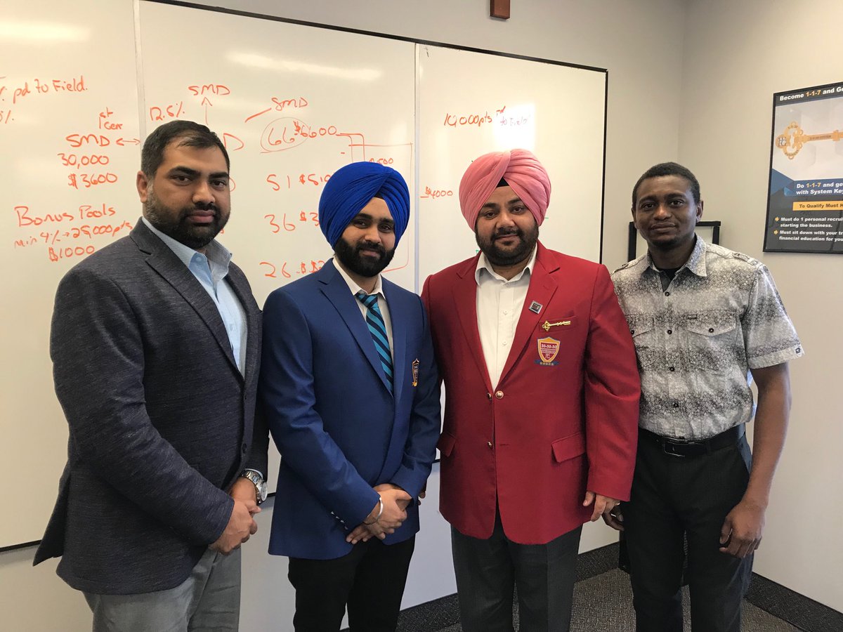 gurbhalinder_s's tweet photo. Great day in team.  One more blue jacket in Team Simranjit Singh MD from Saskotoon Congratulations #harshminder#wfgdhillon https://t.co/FmM6HGJINP