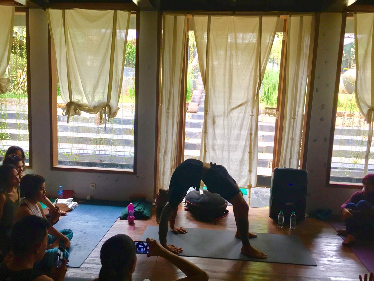 KhismaP's tweet image. I Like it ❤❤❤ Kayang 😆😆