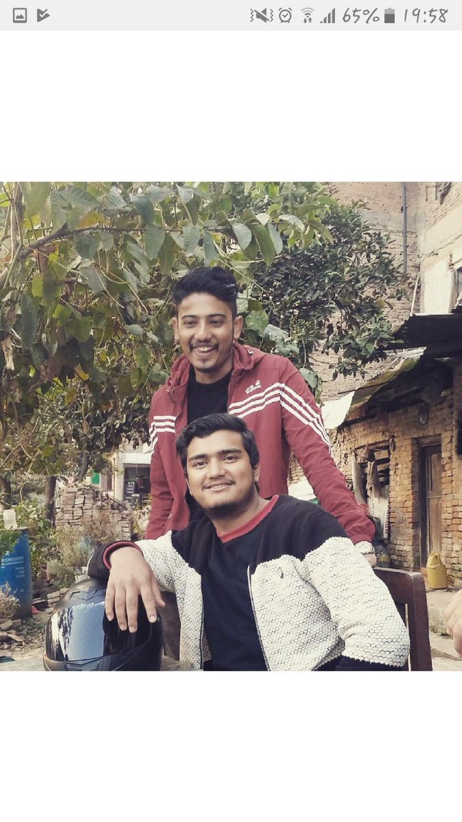 iamsawbinmufc's tweet photo. Beaut8ful moments to live with friends
.. #friends #saturday #vives #outing #bhaktapur #siddhapokhari #cafeterio #NESCAFÉ https://t.co/tVtdR3Q4cq