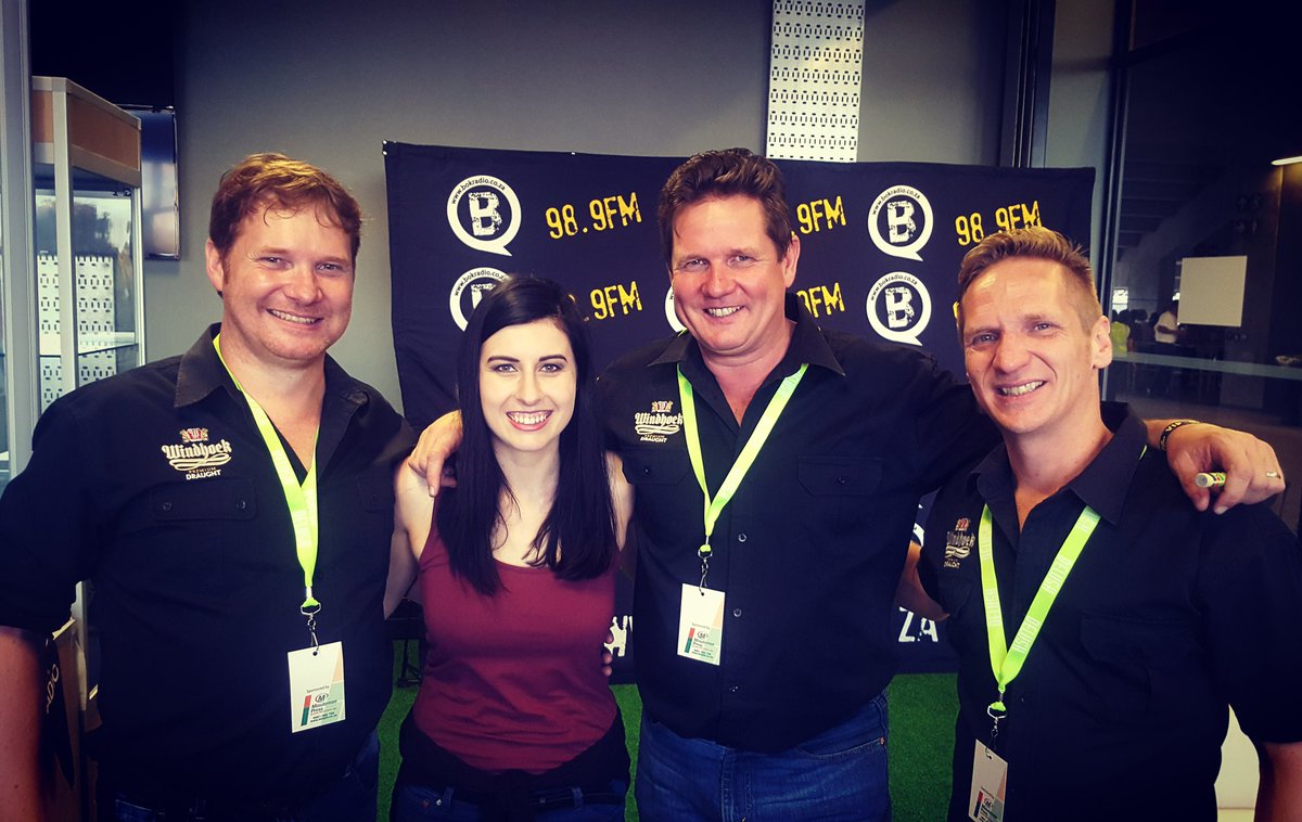 ElreduPlessis's tweet photo. Julle maak altyd mooi! @die_broers @snyman_christo @BokRadio #KosFees https://t.co/nhEImMXVKZ