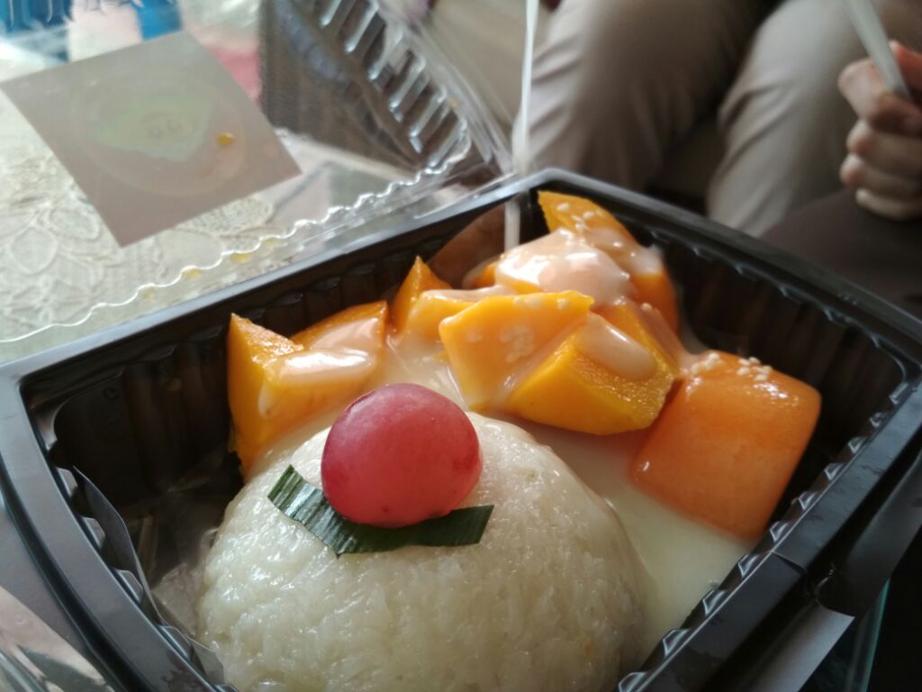 MangostickyR's tweet photo. Selain ada mangga dan ketan putih juga terdapat pudding nya loh
Yuk buruan order segera https://t.co/CJA3E3sIXE