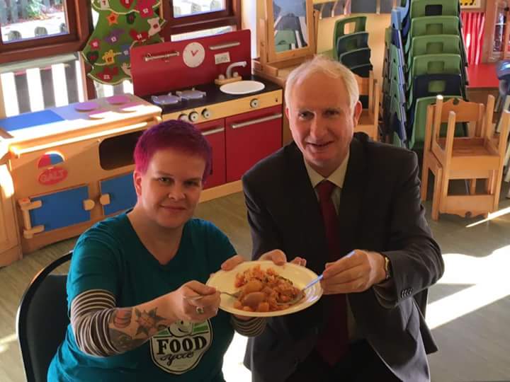 FoodCycleCamb's tweet photo. Remembering last year's #breadlinechallenge when we met with Cambridge MP @DanielZeichner to talk about #foodpoverty in the city https://t.co/fWPi9YHjN8