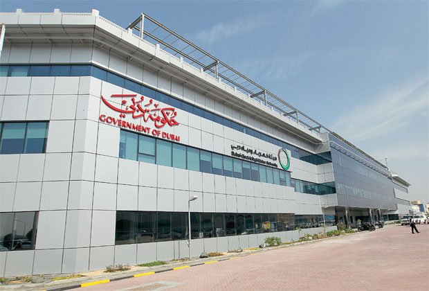 ArabSust's tweet photo. تنظم @DEWAOfficial ورشة عمل حول الاستدامة وتغير المناخ بالإمارات. وتهدف الدورة الى دعم الشباب لمواجهة التحديات البيئية والحد من الانبعاثات الكربونية #الامارات_العربية_المتحدة #الإستدامة https://t.co/ceHoyzEAwx