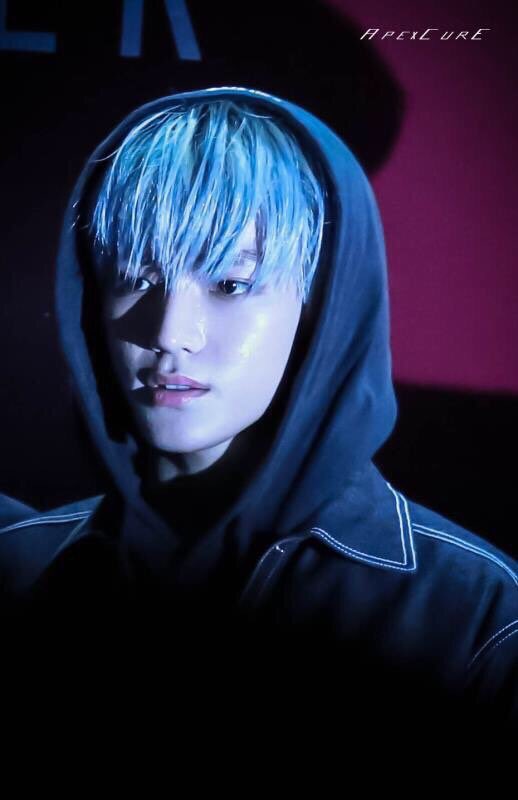 _JT9795_'s tweet photo. 재툥 (뱀파이어 테용, 인간 제현)

어릴때부터 함께 자란 테용이랑 제현. 몸이 약한 테용이를 지키는것을 당연하게 여기는 제현이지만 조금씩 이상한 낌새를 느끼겠지. https://t.co/XVGsTUooMP