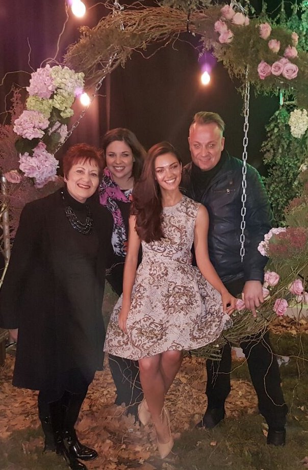 Best wishes @DemiLeighNP ! <a href="/Official_MissSA/">Miss South Africa</a>! Shine like the star that you are! #lovethejourney  #MissUniverse2017 #teamDemi  #SouthAfrica  #MissUniverse