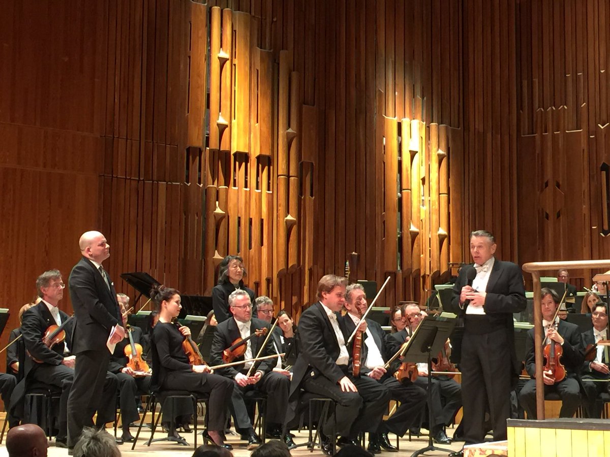 LVembassyUK's tweet photo. Elated audience, happy Maestro Mariss Jansons, joyful orchestra after a superb concert receiving Royal Philharmonic Society’s Gold Medal🎶 https://t.co/Yh9UZPw5zd