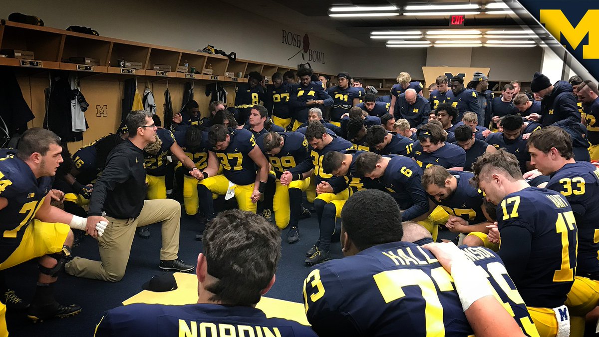 UMichFootball's tweet image. We're gonna believe in each other.
We're not gonna criticize each other.
We're not gonna talk about each other.
We're gonna encourage each other.
#ForeverGoBlue