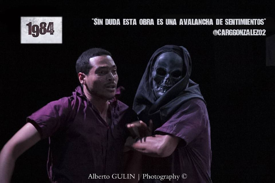 trasnochocult's tweet photo. 1984|"Te vaciaremos y te llenaremos de nosotros"|Viernes 8pm Sábado y Domingo 7pm| https://t.co/I9DMANQ7HK https://t.co/hYGX7XpKjJ