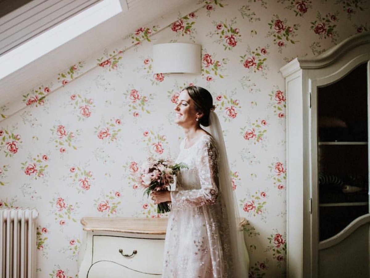 Elena 💕 #noviasdc #vestidobordado #vestidodenovia #dclovers Pic by Lorena Carnero