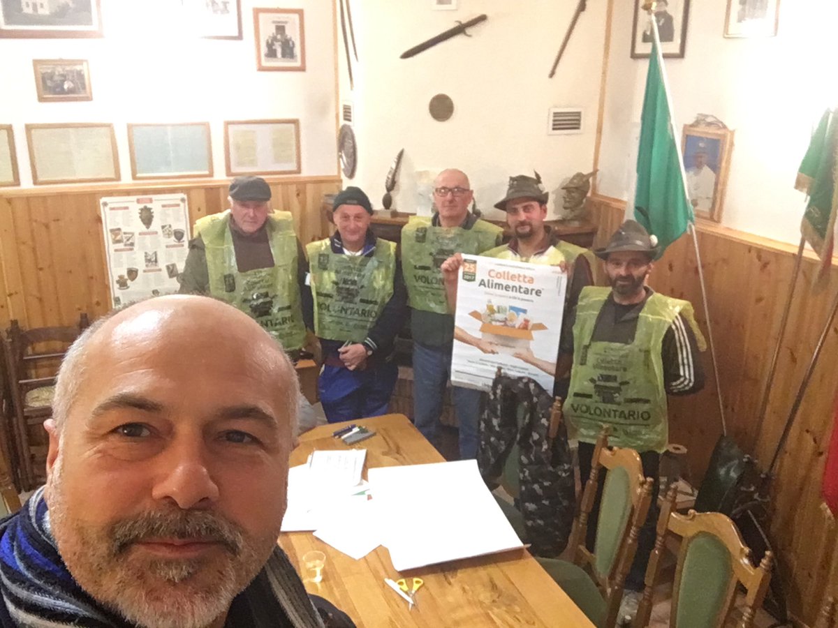 pluigimolinaro's tweet photo. #ForgariaNelFriuli #GruppoAlpini #CollettaAlimentare #solidarietà #modellofvg anche questo è #Friuli  #noicisiamo @messveneto @diariodiudine @Gazzettino @OmarMonestier https://t.co/eZxWv0SI4u