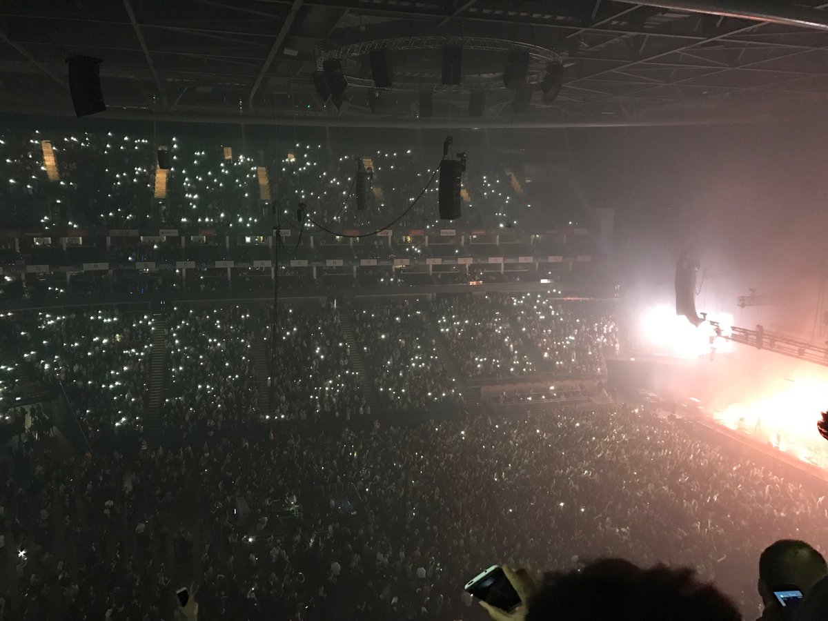 Emily_Ward's tweet photo. @SundayBrunchC4 1975 concert at the O2. Pointless picture because you can’t even see the band, you just have to trust me 😂 https://t.co/3TAJiIOebE