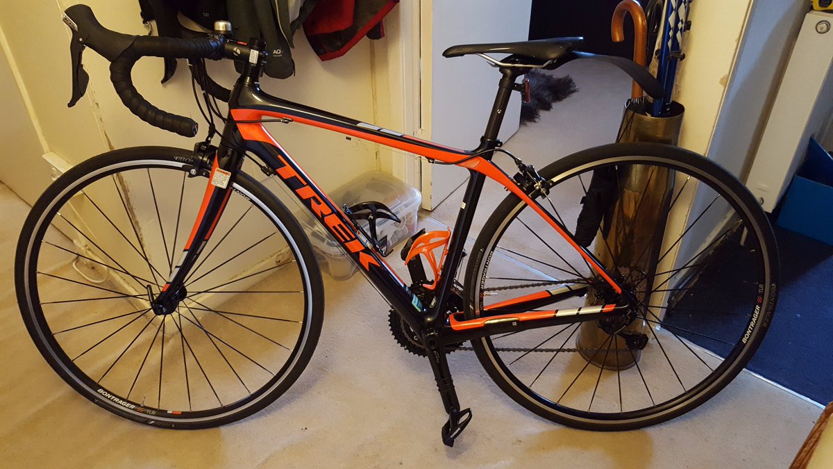 SharonMC68's tweet photo. Slightly worried about my first day back in the saddle on the indoor trainer.... lets see what stats I bring up this afternoon and it better not be my lunch!!!! #zwift #dontpassout #LetsDoThis #orangeflash #buildingitbackup #tacxneo https://t.co/UTeRUZKiNm