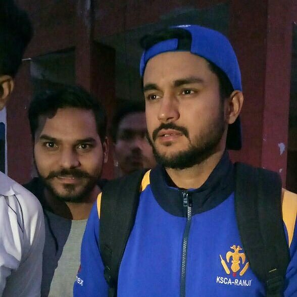 Anandk91's tweet photo. It's memorable moments 👏👌 https://t.co/qDcvZ5YUDr