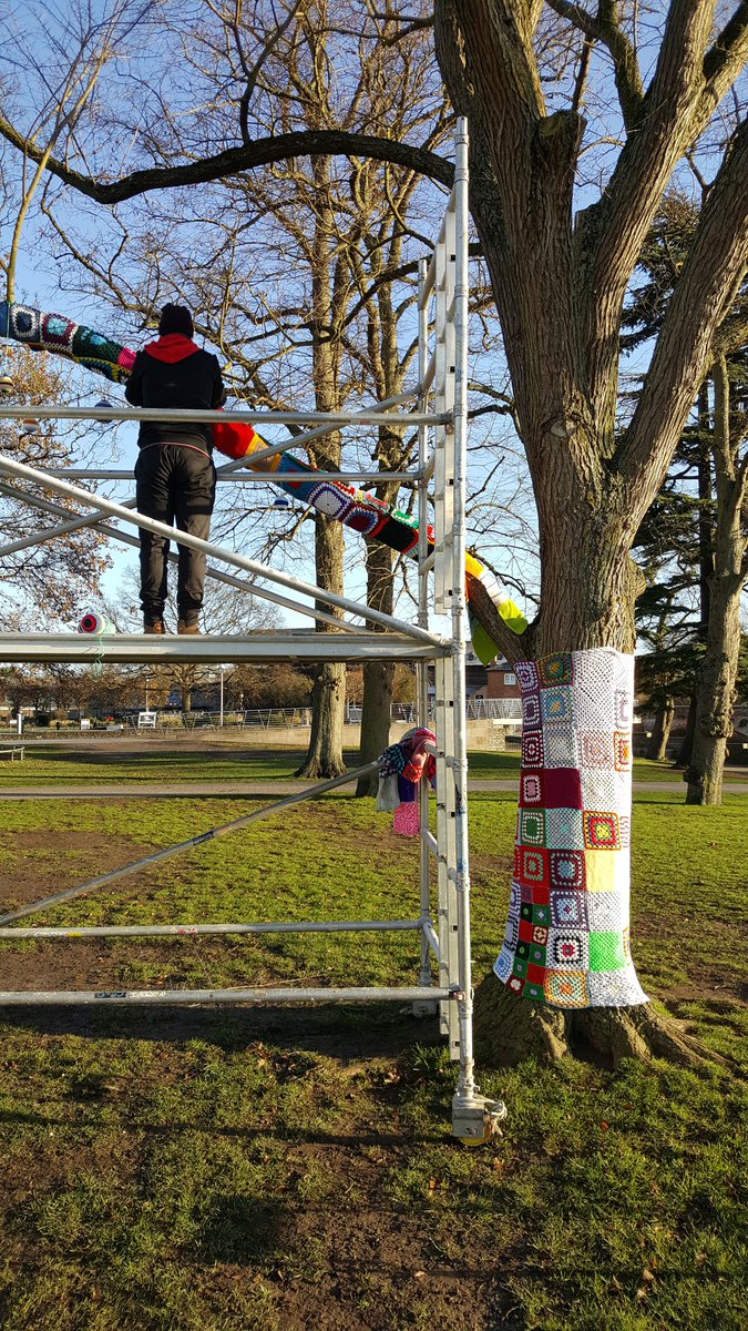 In2Cultures's tweet photo. A beautiful day for dressing the #RememberingTree. Come and join us later for some African drumming #GAGA #Stratford #charity https://t.co/6OCXzvNLZh
