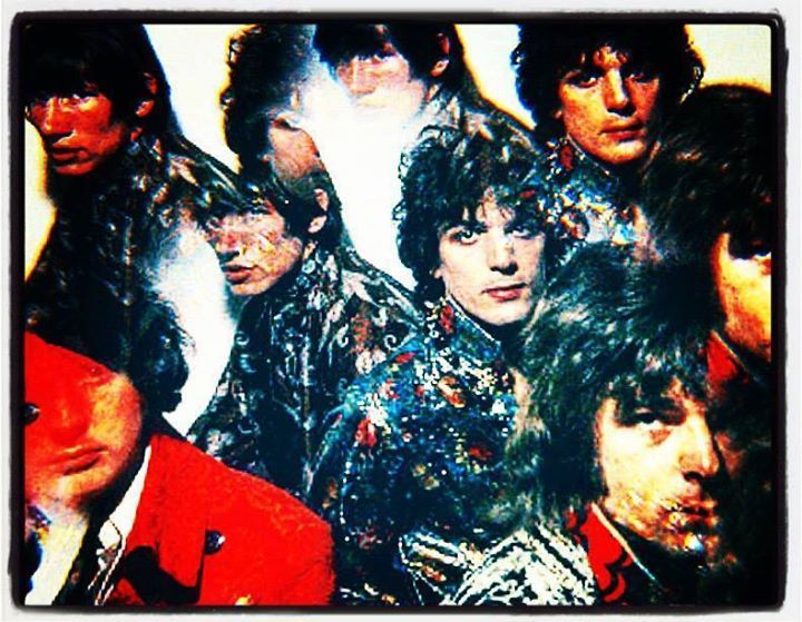 AfterSallon's tweet photo. ***THE WINSTONS PLAY: THE PIPER AT THE GATE OF DAWN***

Prosegue la performance dei The Winstons &amp; Marco Fasolo ft. Alberto Ferrari (Verdena) dedicata ai Pink Floyd: "The Piper At The Gate Of Dawn"!

Prossimo appuntamento il 21 dicembre al Largo venue di Roma.

Info: … https://t.co/yLh0IIdwxk