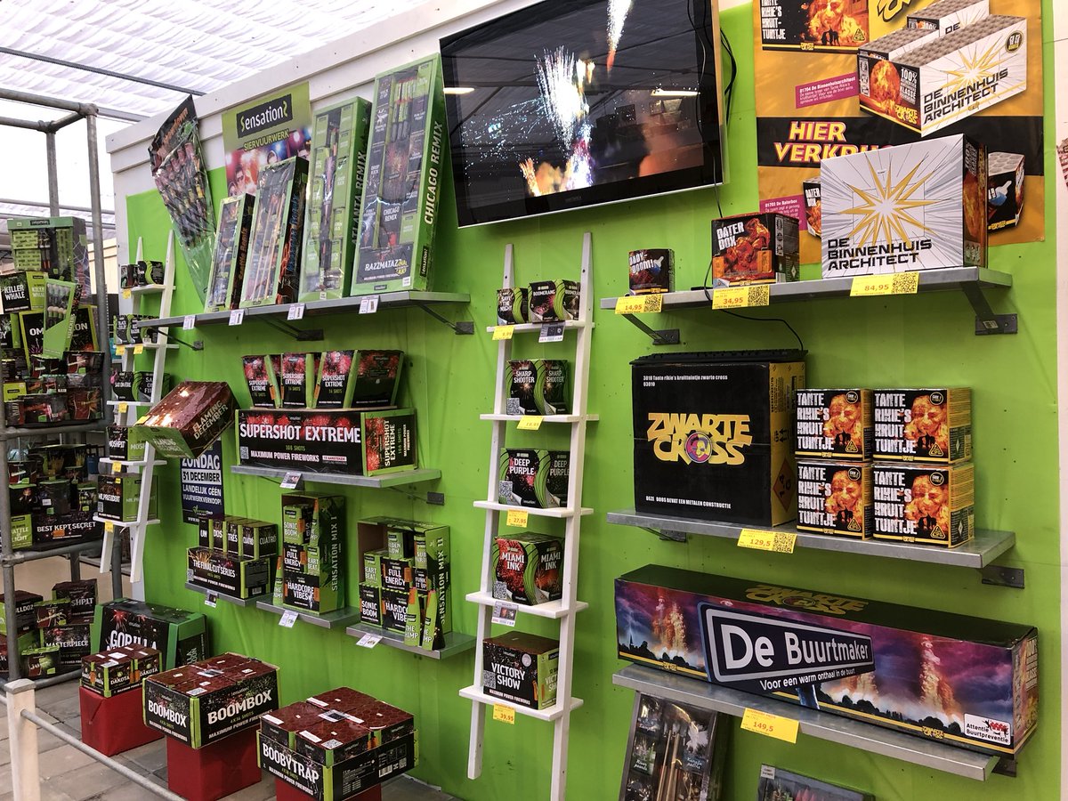 vuurwerkDRV's tweet photo. We zijn er weer bijna klaar voor..... https://t.co/xHCi1naeYp