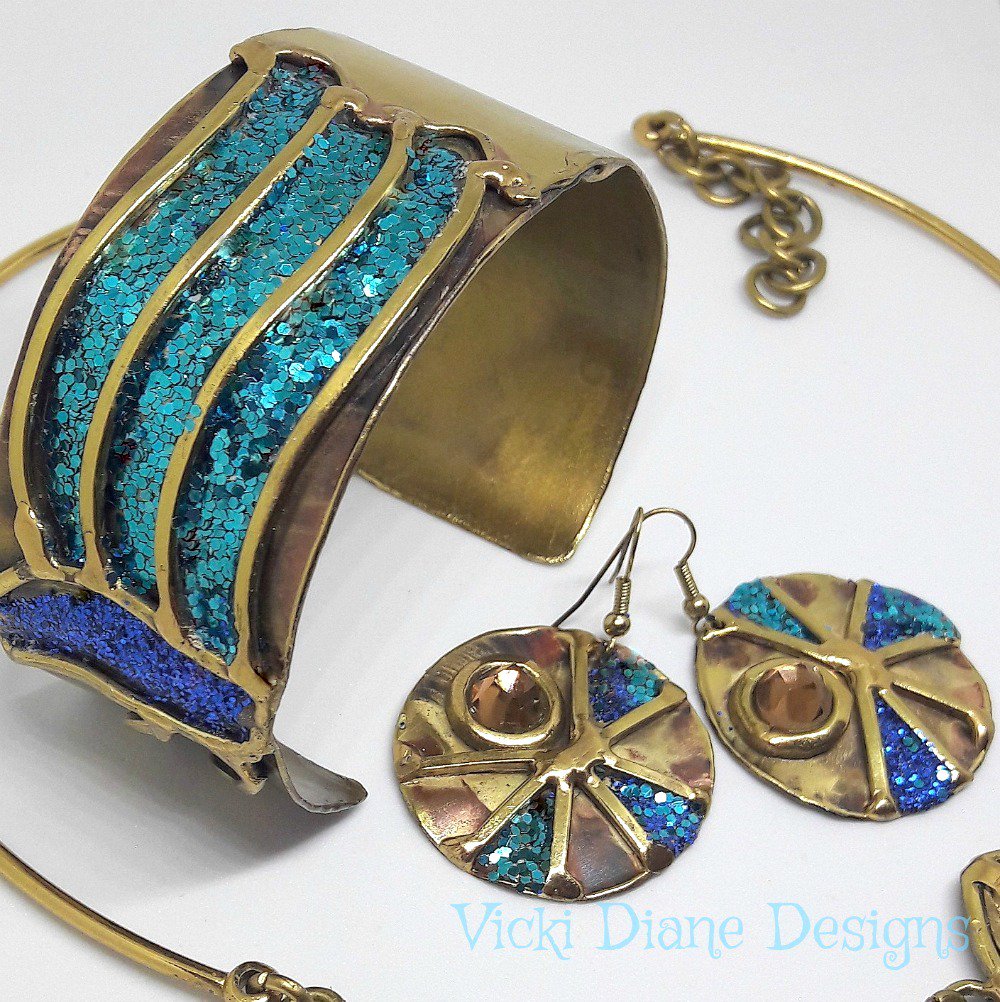 VickiDiane1's tweet photo. Jewels from the Ocean
https://t.co/E6obMHZNs1
Stunnng NEW 3 piece #turquoise & #cobaltblue #statementset #christmaspartyjewelry
FREE shipping from Spain FREEPOSTAGE is my #couponcode https://t.co/lrywGxxp3c