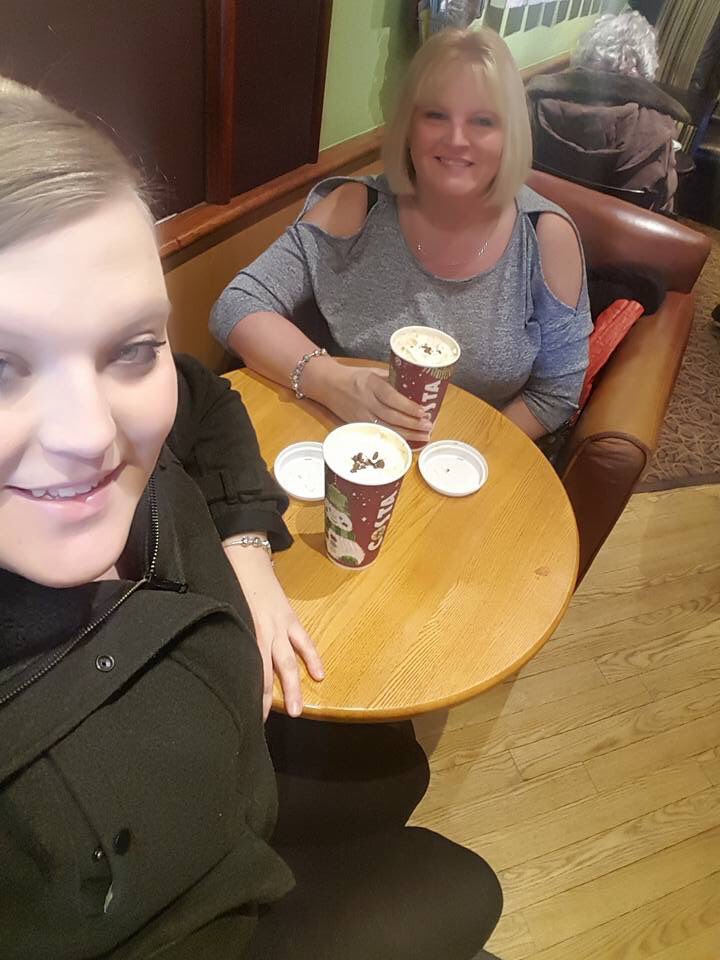 heidaskw's tweet photo. #girlyday#daughter/mother#costa#silly https://t.co/L0GEESZYrV