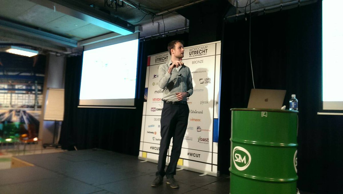 Let's fire up our websites. Sites that take longer than 2 seconds to load on mobile seriously cost you money. <a href="/theovdzee/">Theo</a> <a href="/wordcamputrecht/">WordCamp Utrecht</a> #WCUT