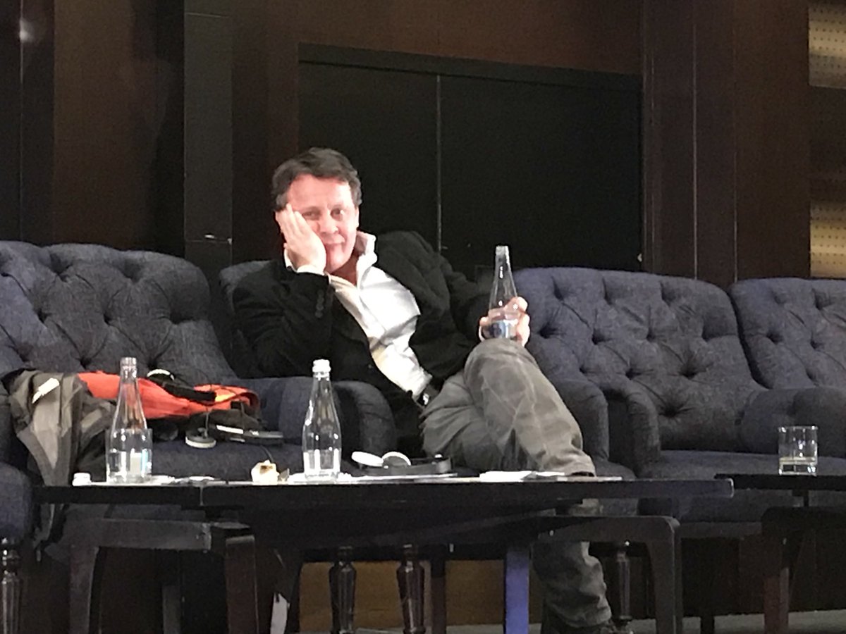 FAN_BiggerPict's tweet photo. #ECbucharest2017 @michaelgubbins &amp; @splendorcinema closing remarks include “collaboration, collaboration, collaboration” and sharing tools/methodologies to target / reach out to various communities responding to what they want from our spaces https://t.co/lM9Cy2fC0U