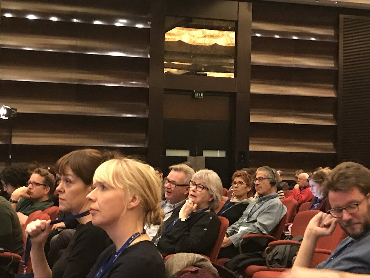 FAN_BiggerPict's tweet photo. #ECbucharest2017 @michaelgubbins &amp; @splendorcinema closing remarks include “collaboration, collaboration, collaboration” and sharing tools/methodologies to target / reach out to various communities responding to what they want from our spaces https://t.co/lM9Cy2fC0U
