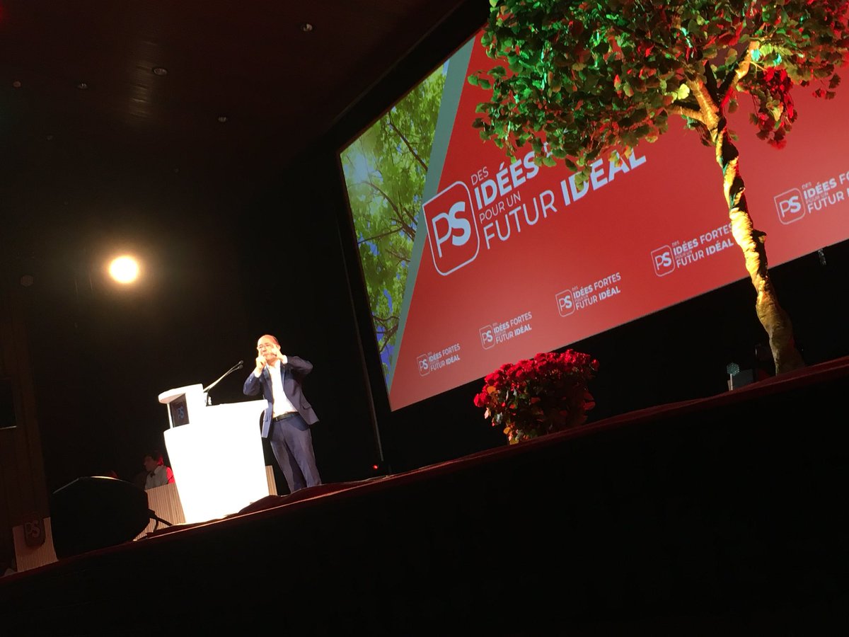 Julien_Andre_'s tweet photo. @demotterudy rappelle l’importance de la #gratuite de l’#enseignement repris dans l’#ADN du @PSofficiel ! #ideesps https://t.co/1BJo3oG5uE