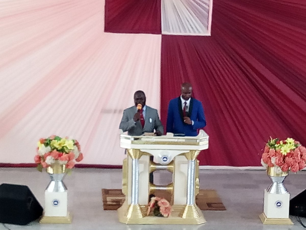rccgcopoyo's tweet image. Topic: The Hands of God
Text: Isaiah 59:1
Min:  Pst Olorunfemi (PIC Zone)
The hands of God is the power of God, the glory of God, the joy of God, the favour of God.
The hand of God is what someone need to be alive with God.
#TheHandsOfGod