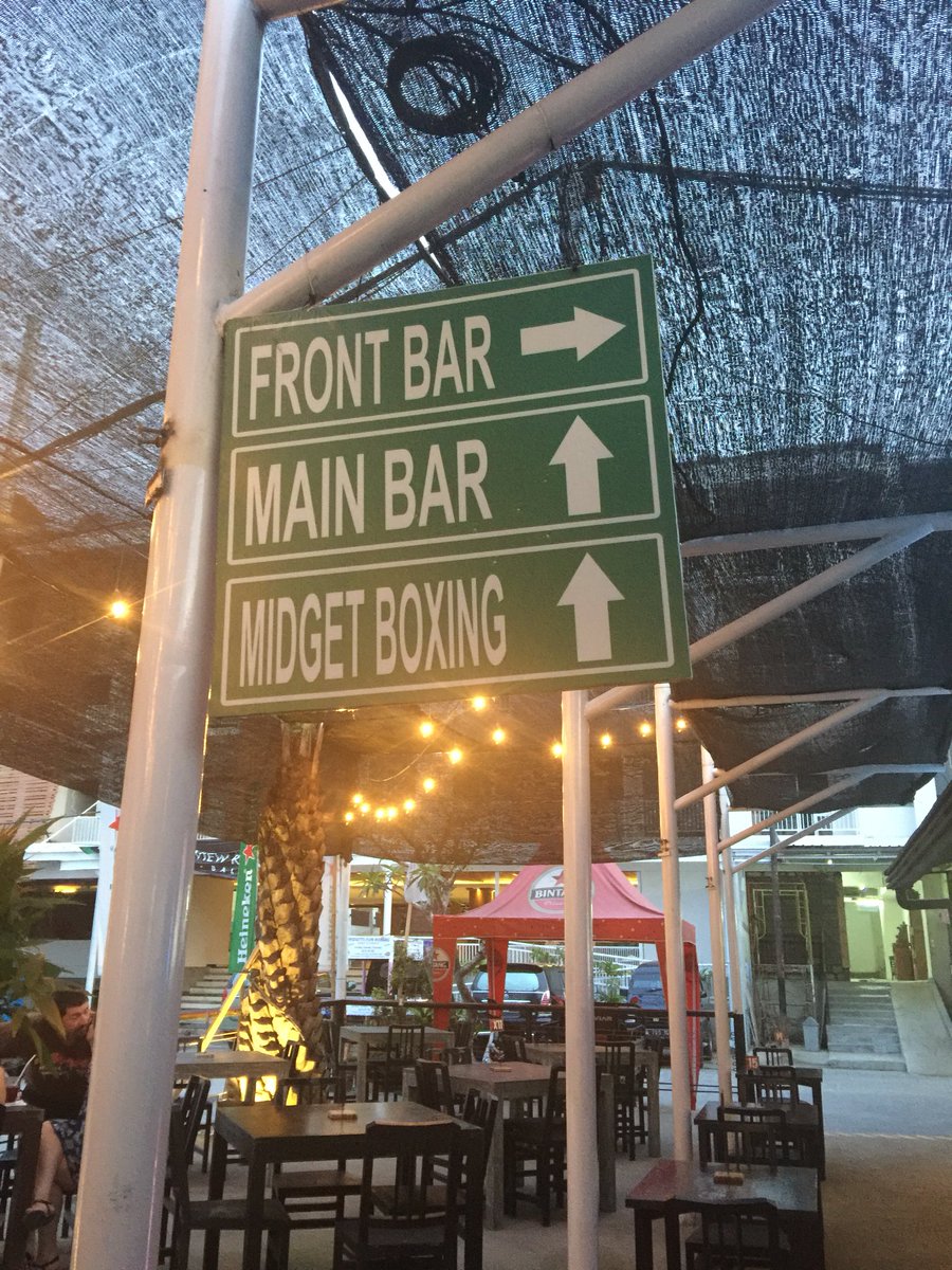 GolfForACure843's tweet photo. Gonna need your help capping these fights boys. Finally found my spot. @PrimeTimeJP21 @BeatinTheBookie #Bali #Indonesia #MidgetBoxing #Legian #YBar #LetsGetItOn https://t.co/GiRGMtnPX4