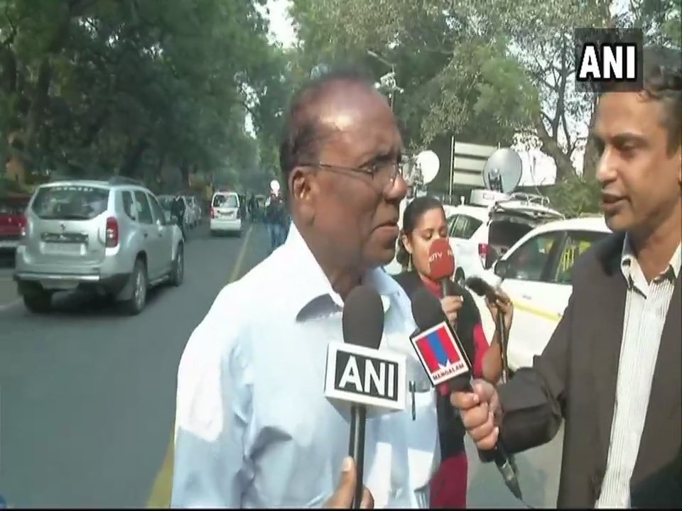 ANI's tweet photo. What #Hadiya is saying cannot be accepted at its face value because she was made to say so, and that is our impression. Her behaviour with her family was not normal. Whatever she has said to the media cannot be taken as her own free comments: Hadiya's father's lawyer in #Delhi https://t.co/HqqH86ruo5