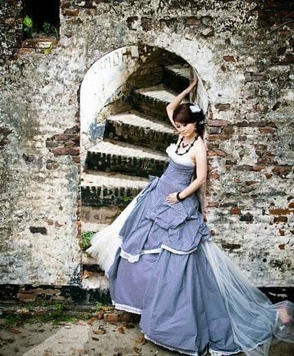 Ada beberapa yang tanya, mana sih "My Miss Universe"-nya Coach Yohanes G. Pauly? Ini dia! 😍

Foto ini dambil bukan saat Pre Wed, namun justru saat Post Wed 10th Years Anniversary, which is sudah 7 tahun lalu. 😎

I love her so much! Saya tidak ada seb… bit.ly/2hQkuL4