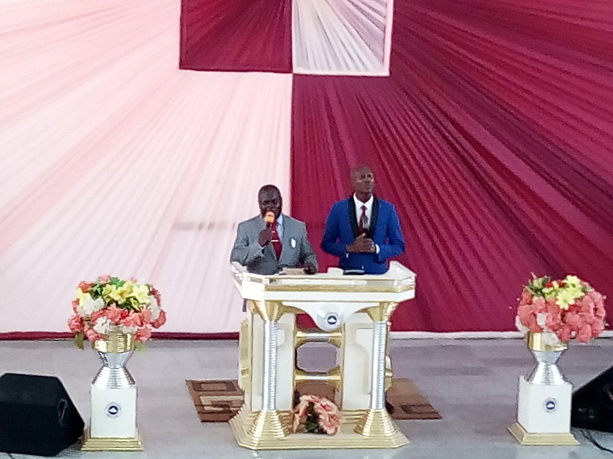 rccgcopoyo's tweet image. What are the things in God's Hand
1. Times are in God's hands. Ps 31:15
2. Great Riches are in God's hands. Prov 8;18.
3.  Length of Days: long life is in his hand. -Prov 3;16
4. Promotion &amp;amp; upliftment are in his hands.Isaiah 41:10
5. His hands Delivers  Num 11:23
#TheHandsOfGod