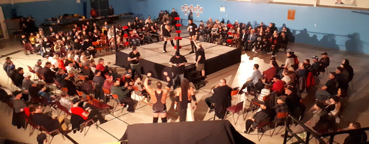 MaritimeShows's tweet photo. What a GREAT night last night in #Halifax!!  Thank you to all our GREAT fans and we will see you at our next event on January 27th!!! https://t.co/Q2JnVsOlwD