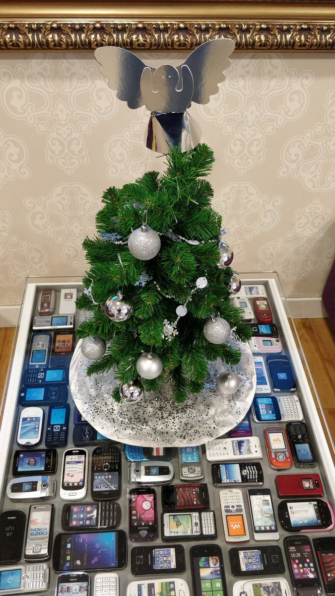 TD_Merrion's tweet photo. I mean it's an A for effort but think Holly should give tree decorating a miss in future #o2christmas #badtree #artsandcrafts https://t.co/gbEX8JmkwD