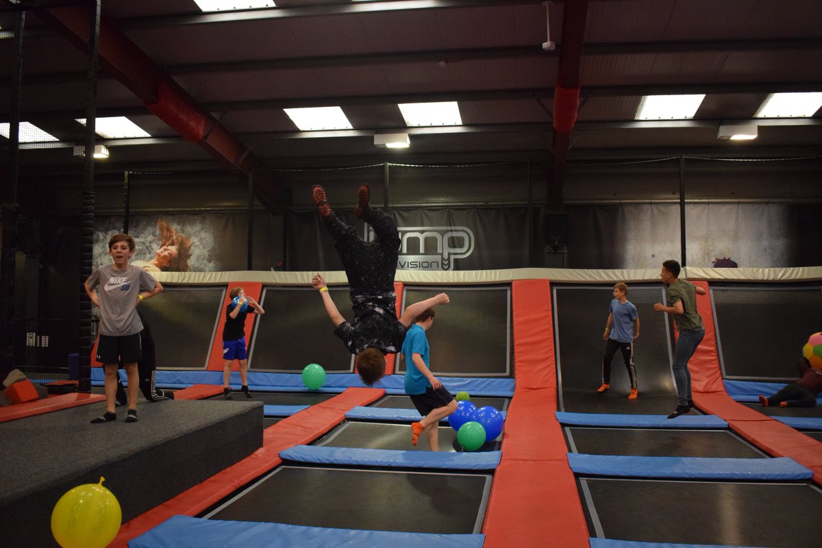 WiganJDivision's tweet photo. BORED AT HOME? 💤 JOIN US FOR LOTS OF FUN, 2ND HOUR ONLY £4 !!!!😁 https://t.co/yXb14IuXN4