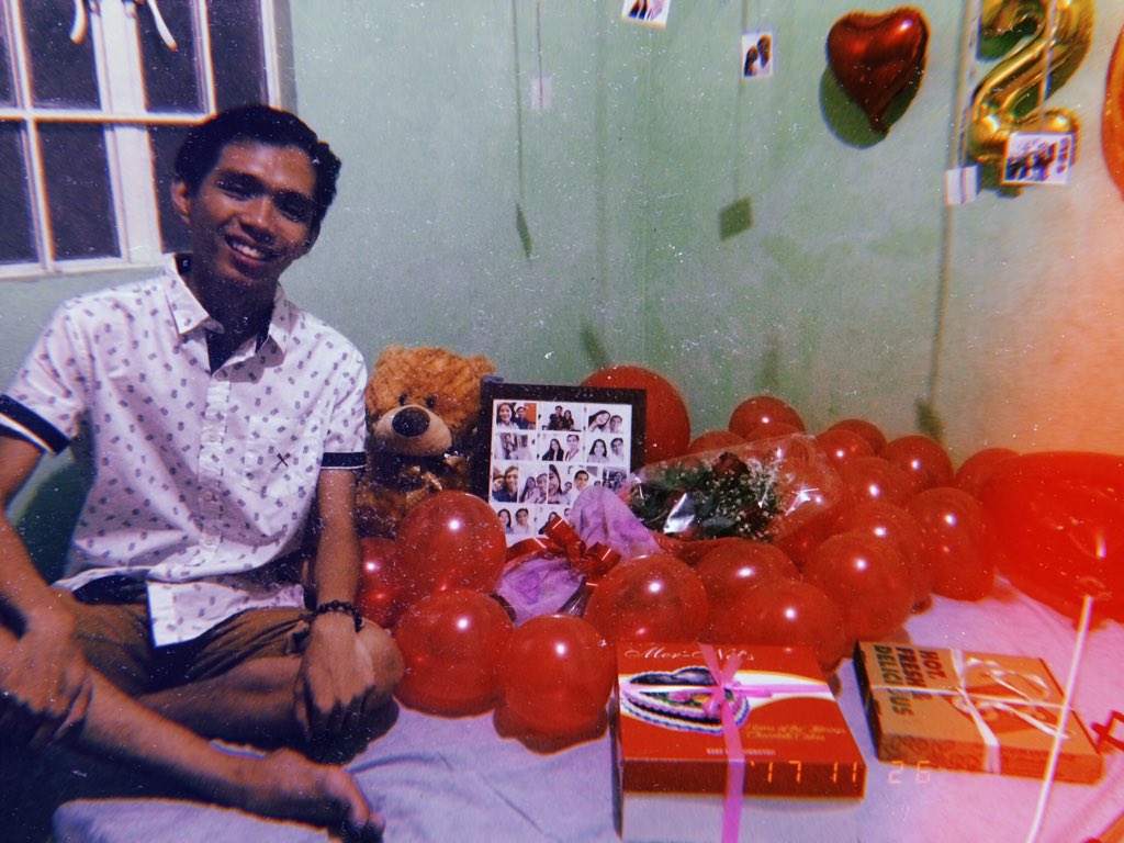 renmaala's tweet photo. Happy 2nd anniversary babe @reyesrenzi Iloveyousomuch 💕❤️ https://t.co/018Kj8O0Kh